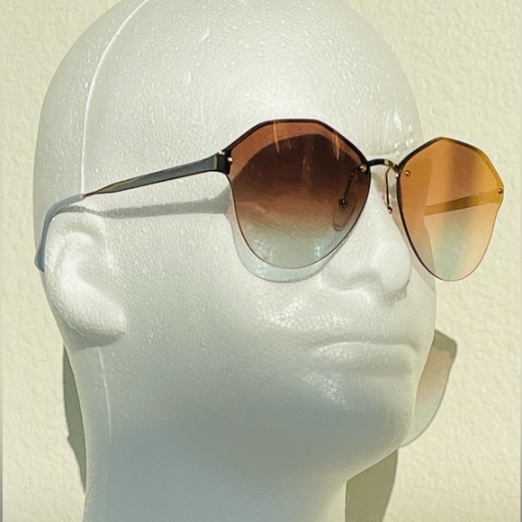 PRADA Butterfly Sunglasses - Gold Frames w/ Brown to Smoke GRADIENT Oversized - Picture 17 of 17